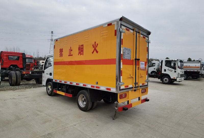 重慶到船山區(qū)貨運公司